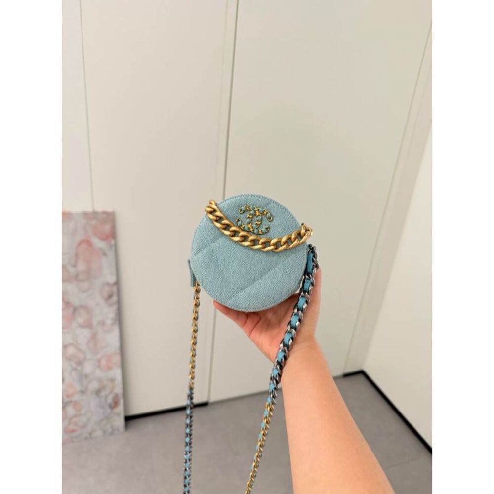 Chanel Women Pre-Loved Bag Very Good Condition